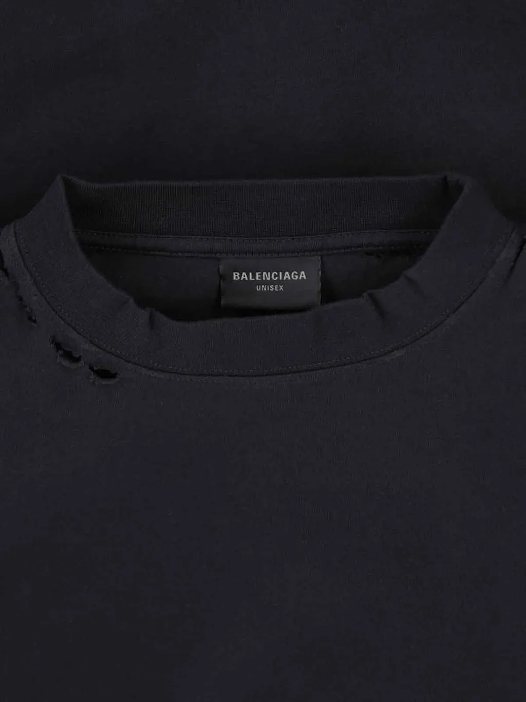 Logo-Tape Long-Sleeved T-Shirt