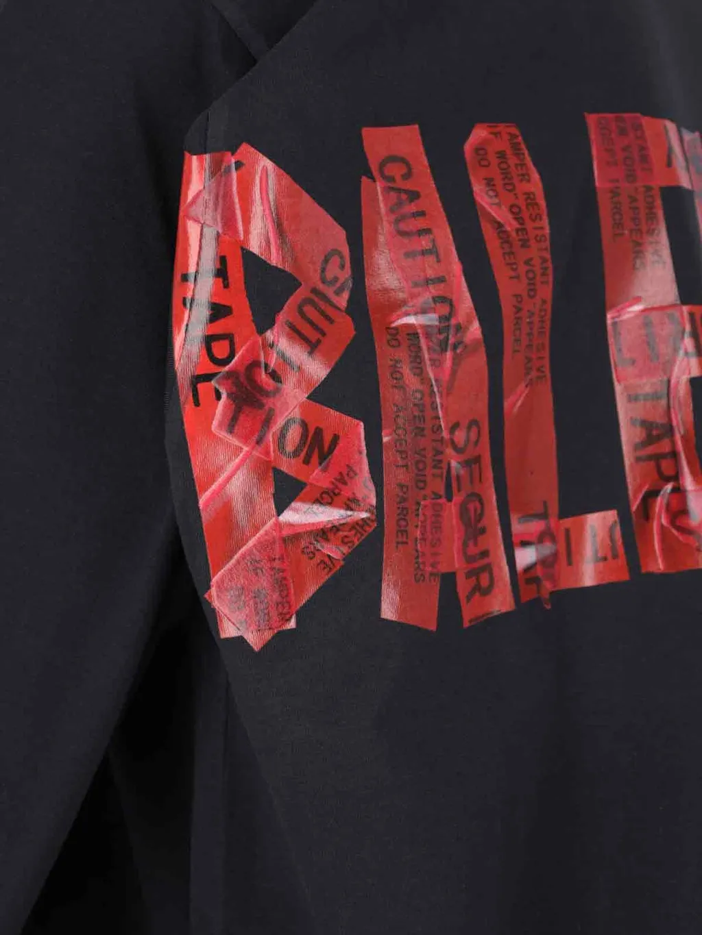 Logo-Tape Long-Sleeved T-Shirt