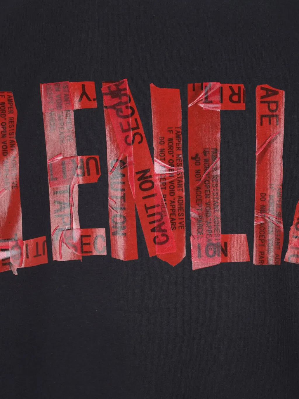 Logo-Tape Long-Sleeved T-Shirt