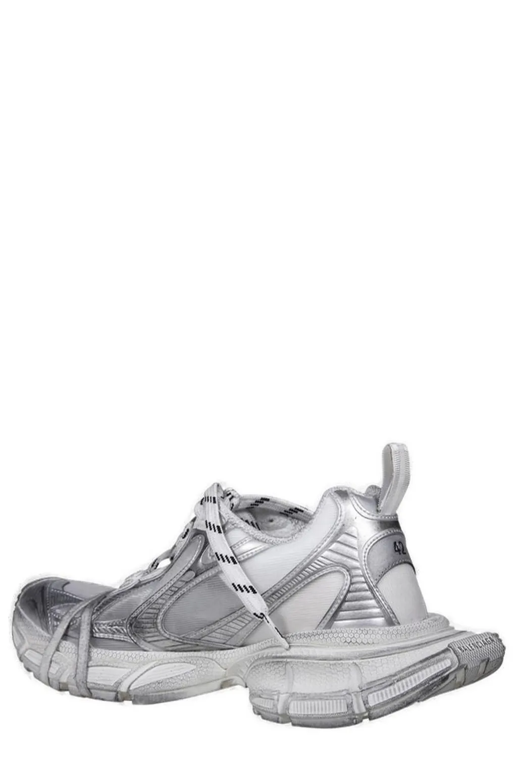 3 Xl Lace-Up Sneakers