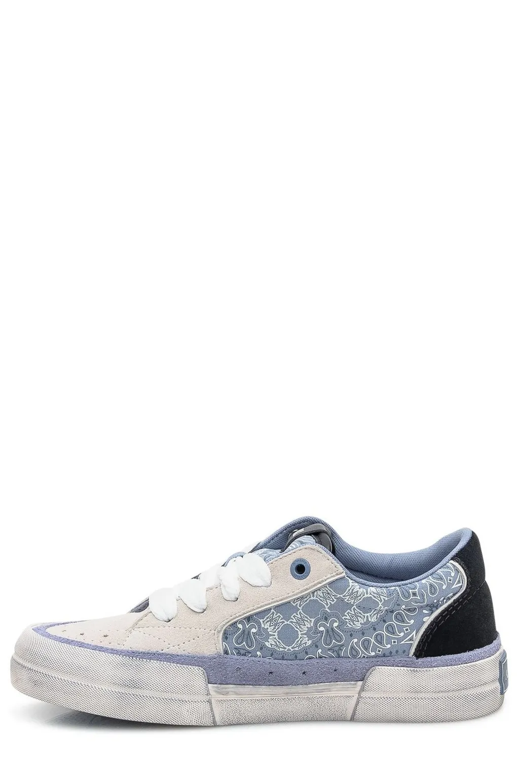 Classic Round Toe Low-Top Sneakers