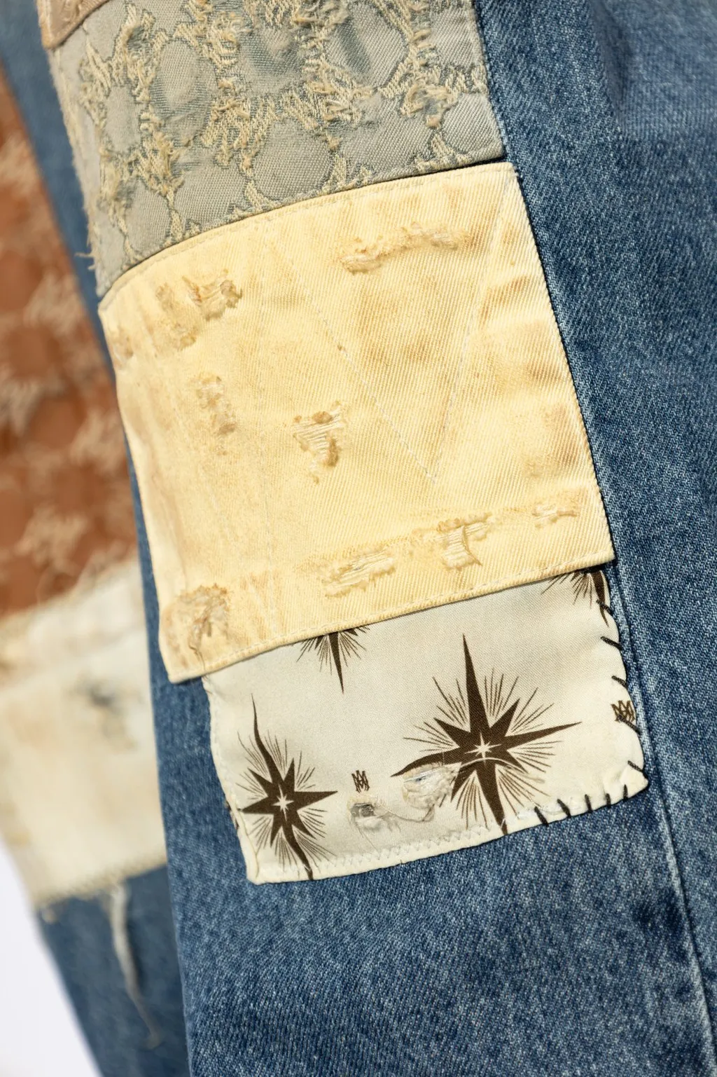 Vintage Effect Straight-Leg Jeans