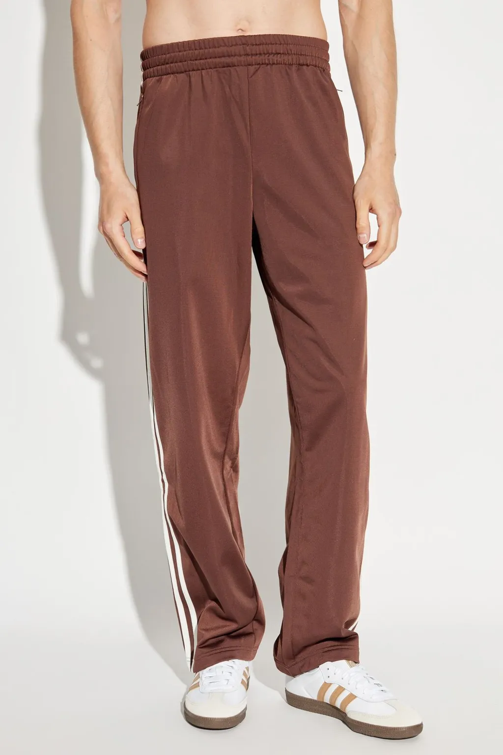 Logo Embroidered Straight Leg Sweatpants