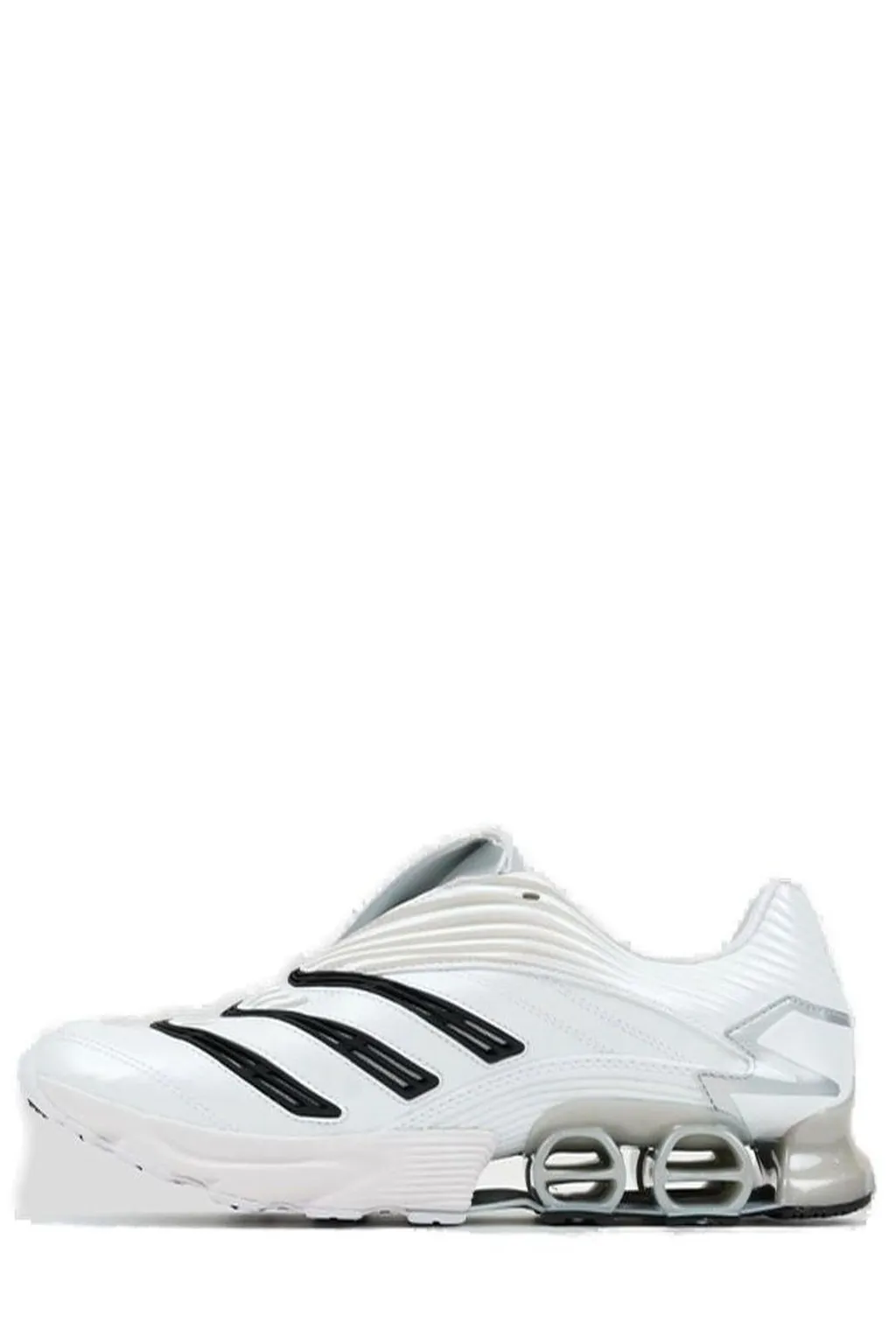 Predator Megaride Low-Top Sneakers