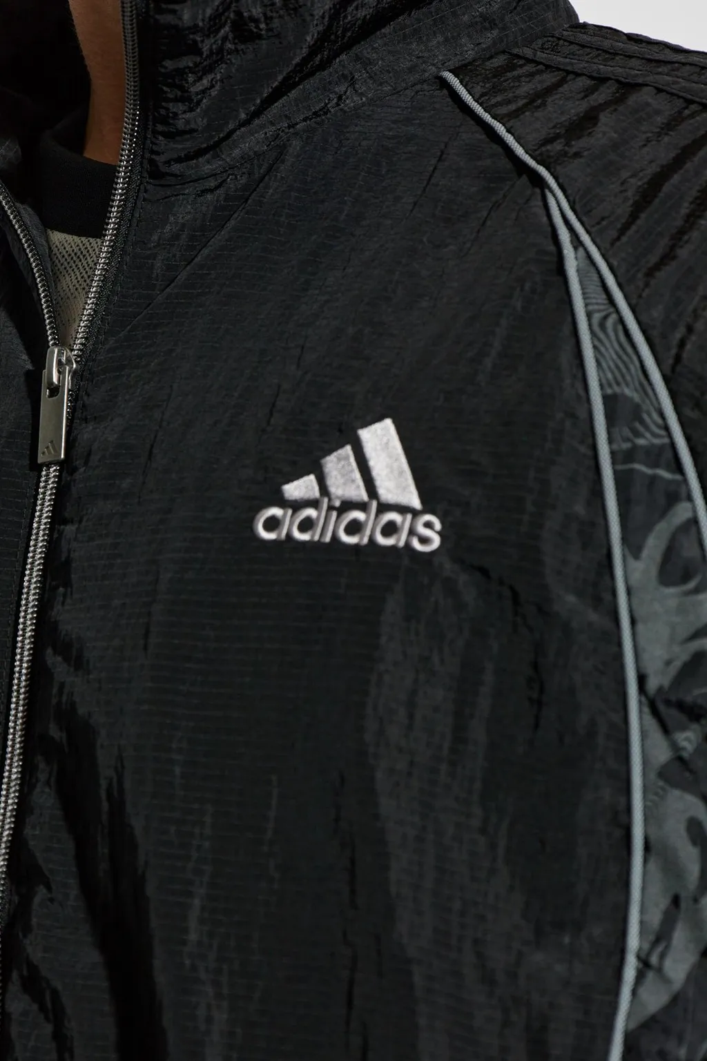Logo Embroidered Zipped Windbreaker