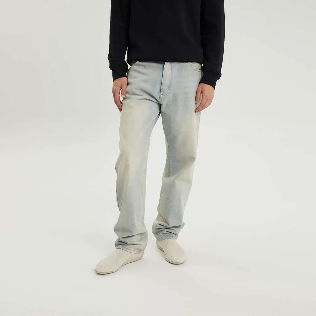 Relaxed Fit Jeans