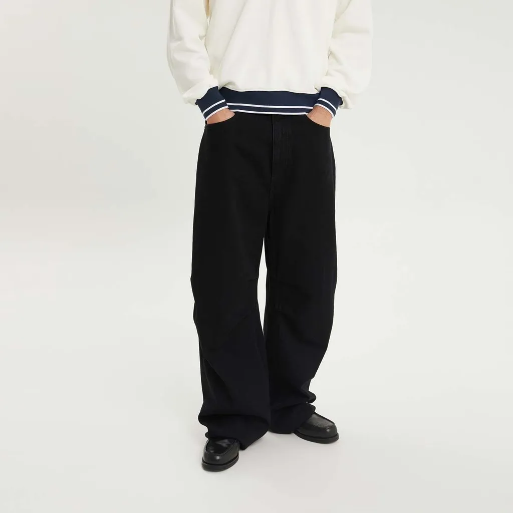 Relaxed Fit Jeans