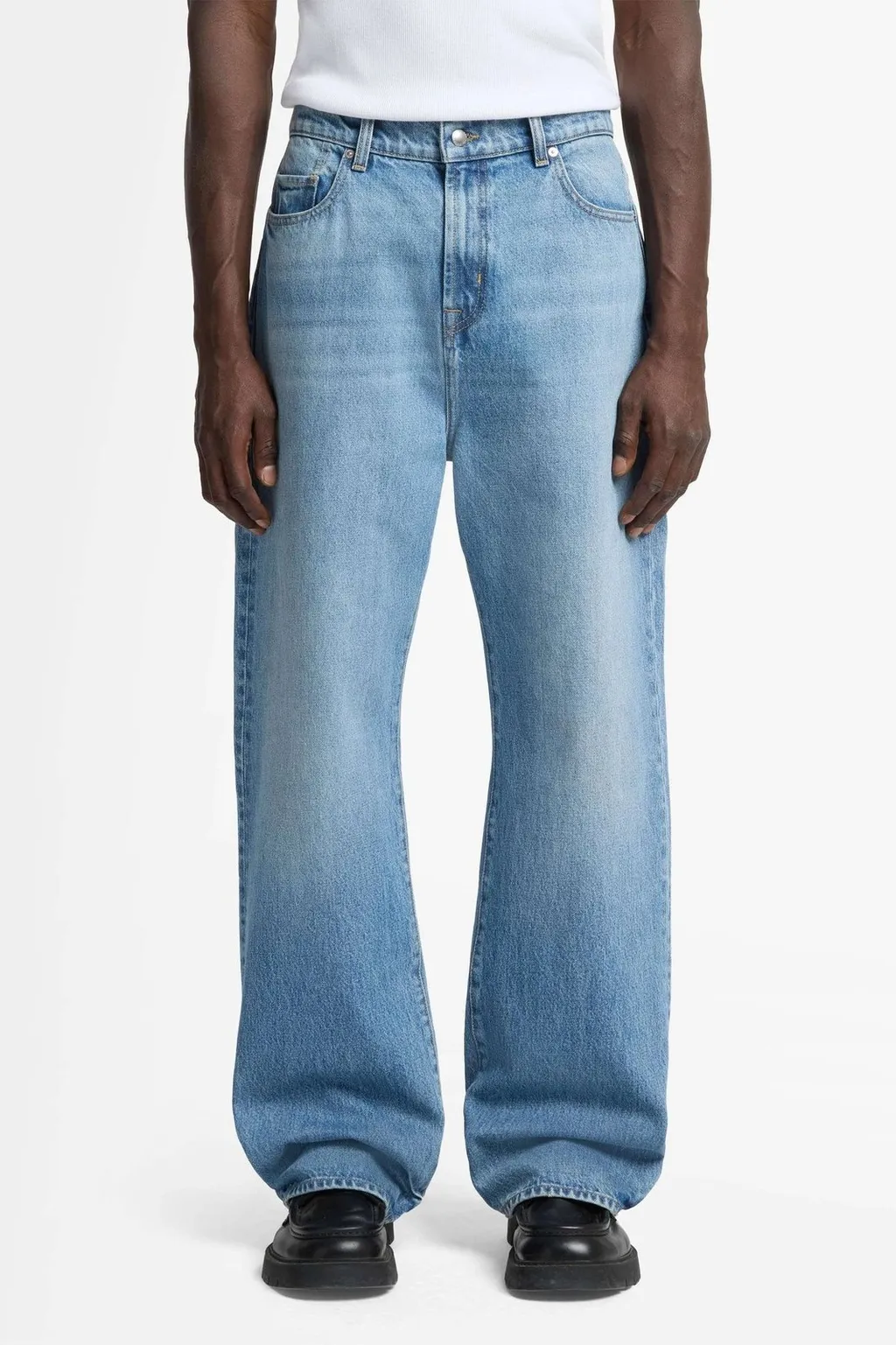 Mason Wide-Leg Jeans