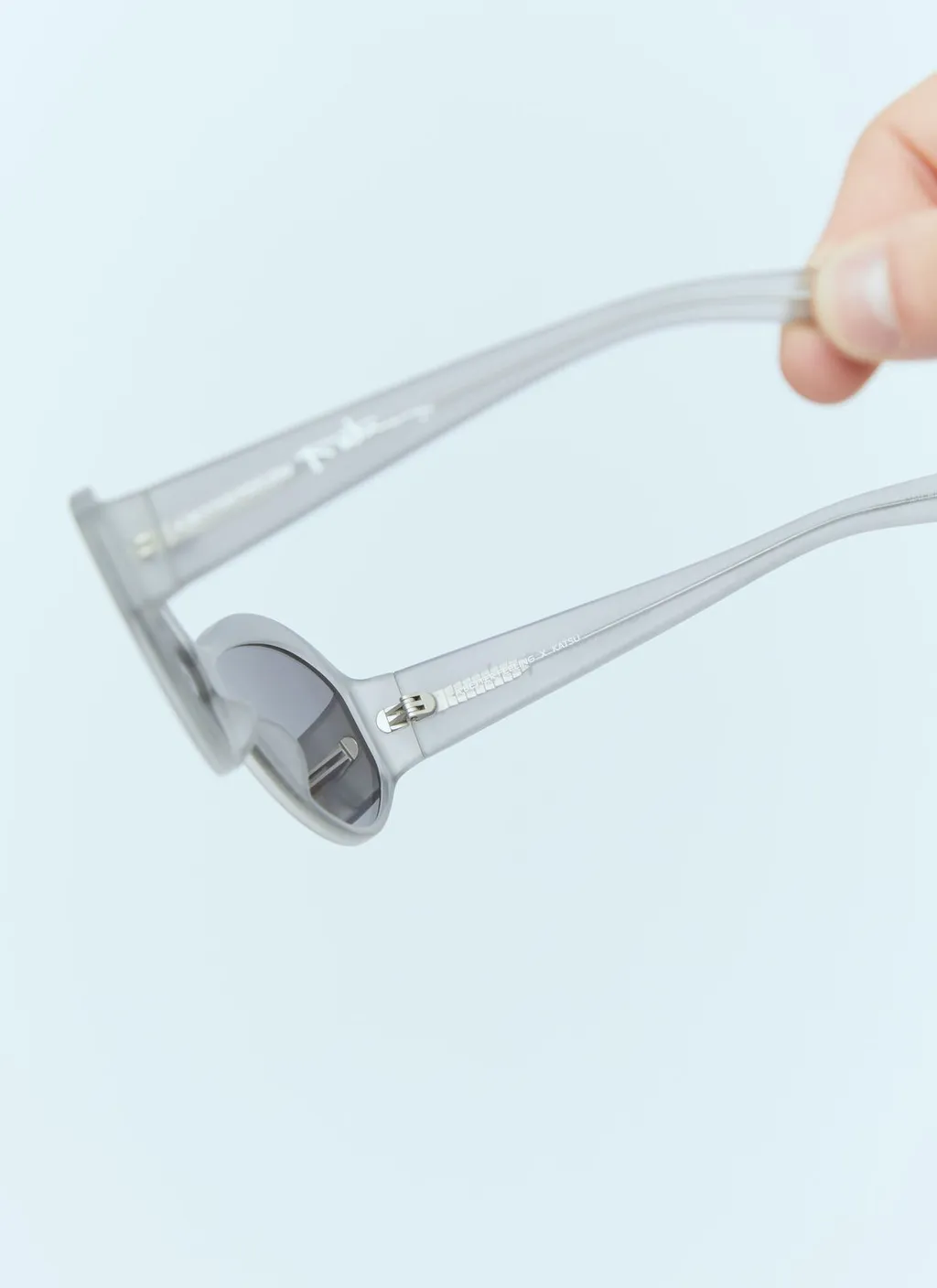Kat 01 Wrap Sunglasses
