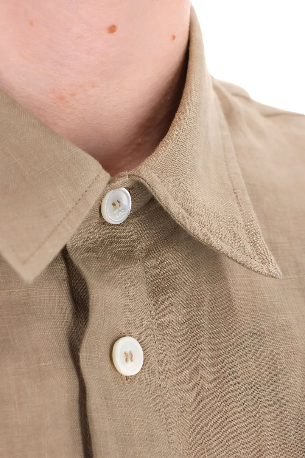 Buttoned Long-Sleeved Shirt