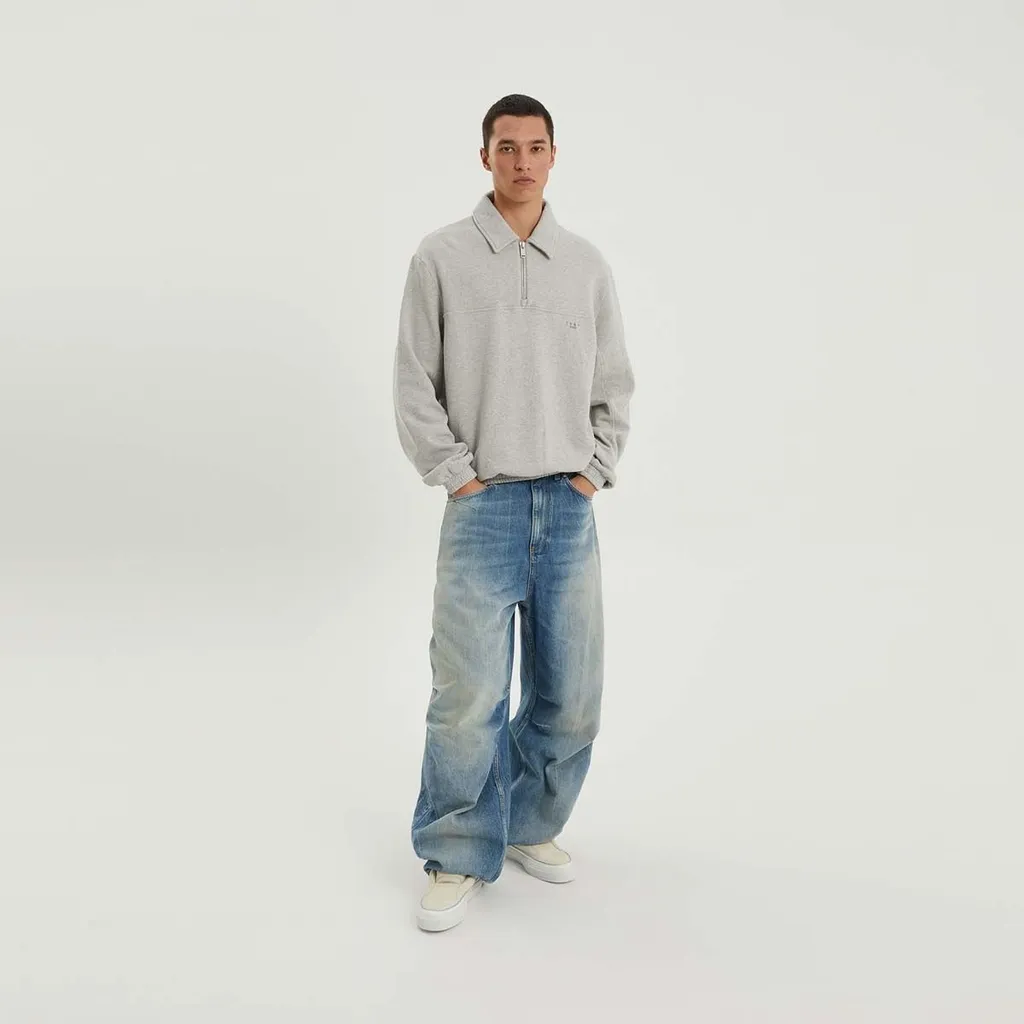 Relaxed Fit Jeans
