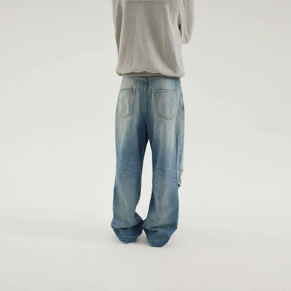 Relaxed Fit Jeans