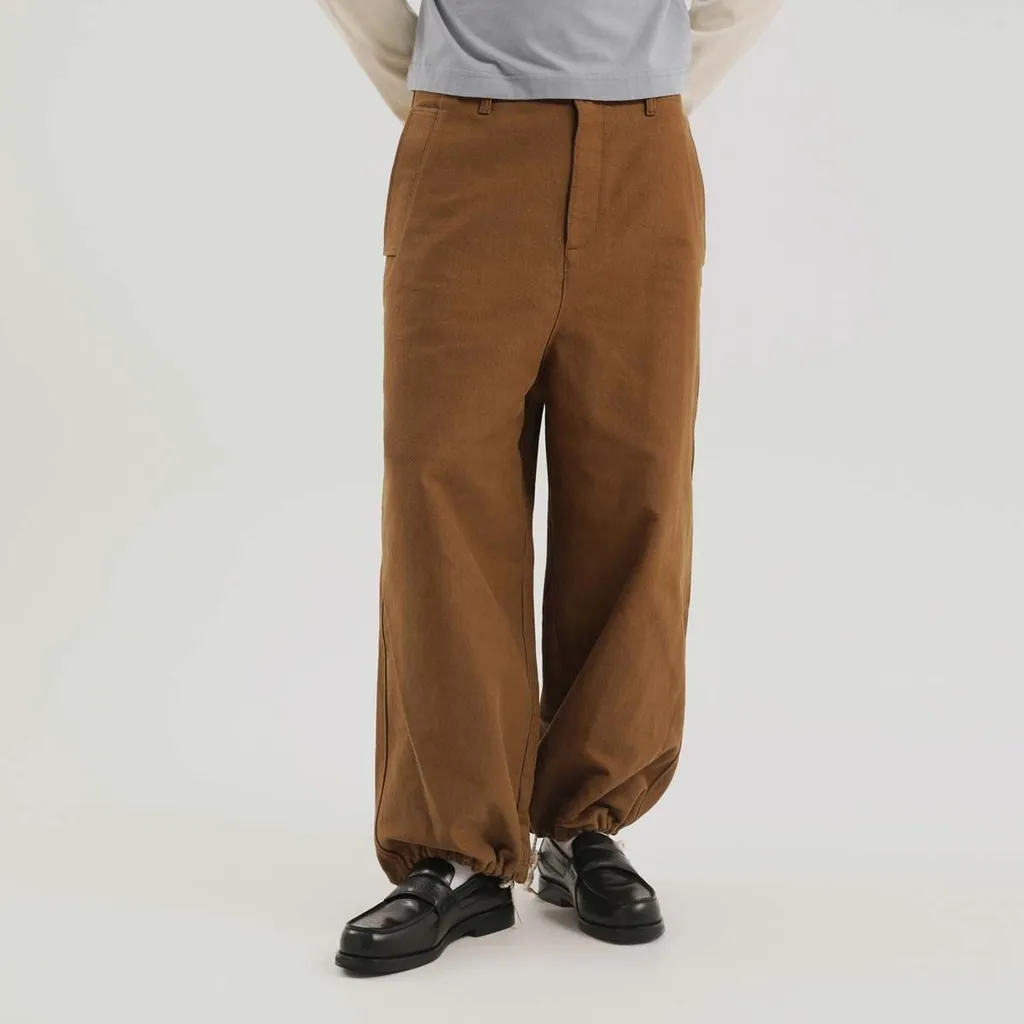 Wide-Leg Cargo Pants