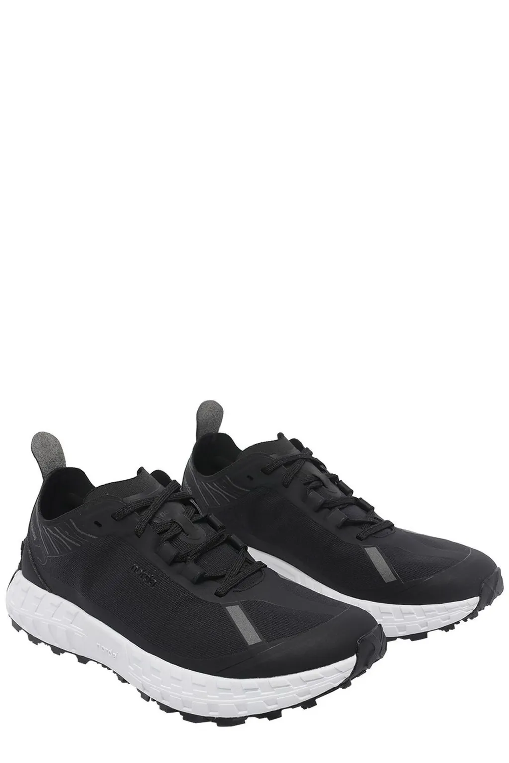 Arnitel Trail Sneakers