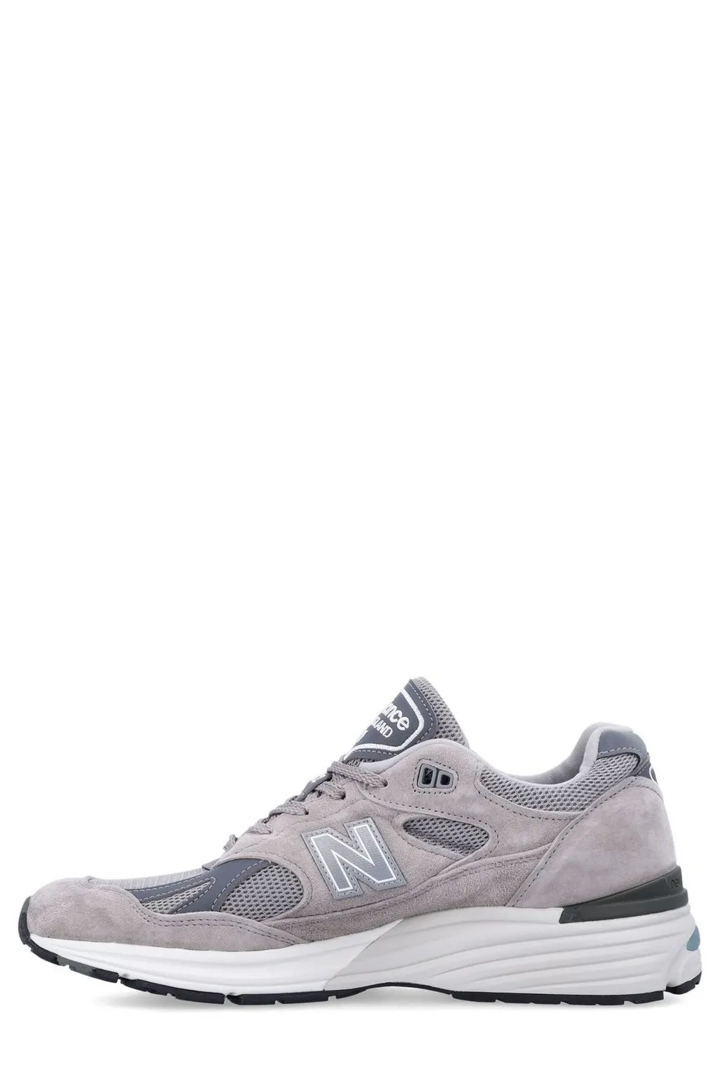 991V2 Lace-Up Sneakers