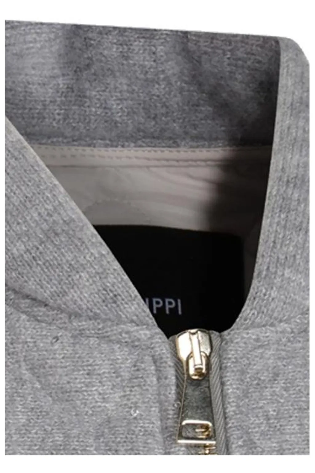 Zipped Gilet