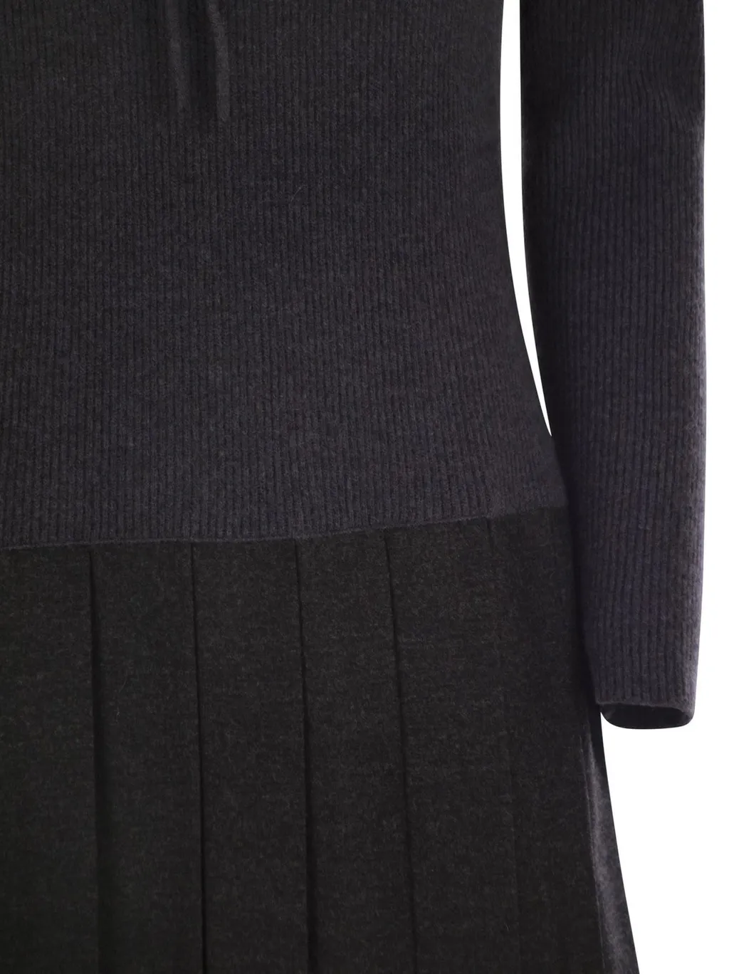 Hooded Ribbed Pleated Dress