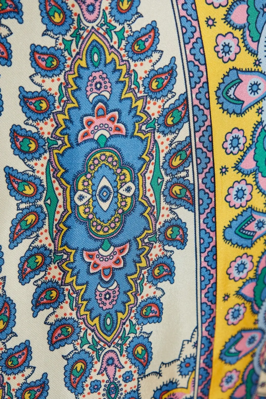 Printed Twill Kesa Robe