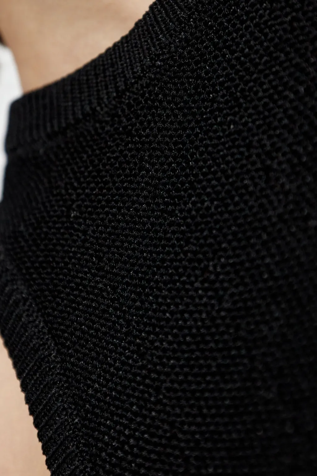 Punched Detailed Knitted Cropped Top