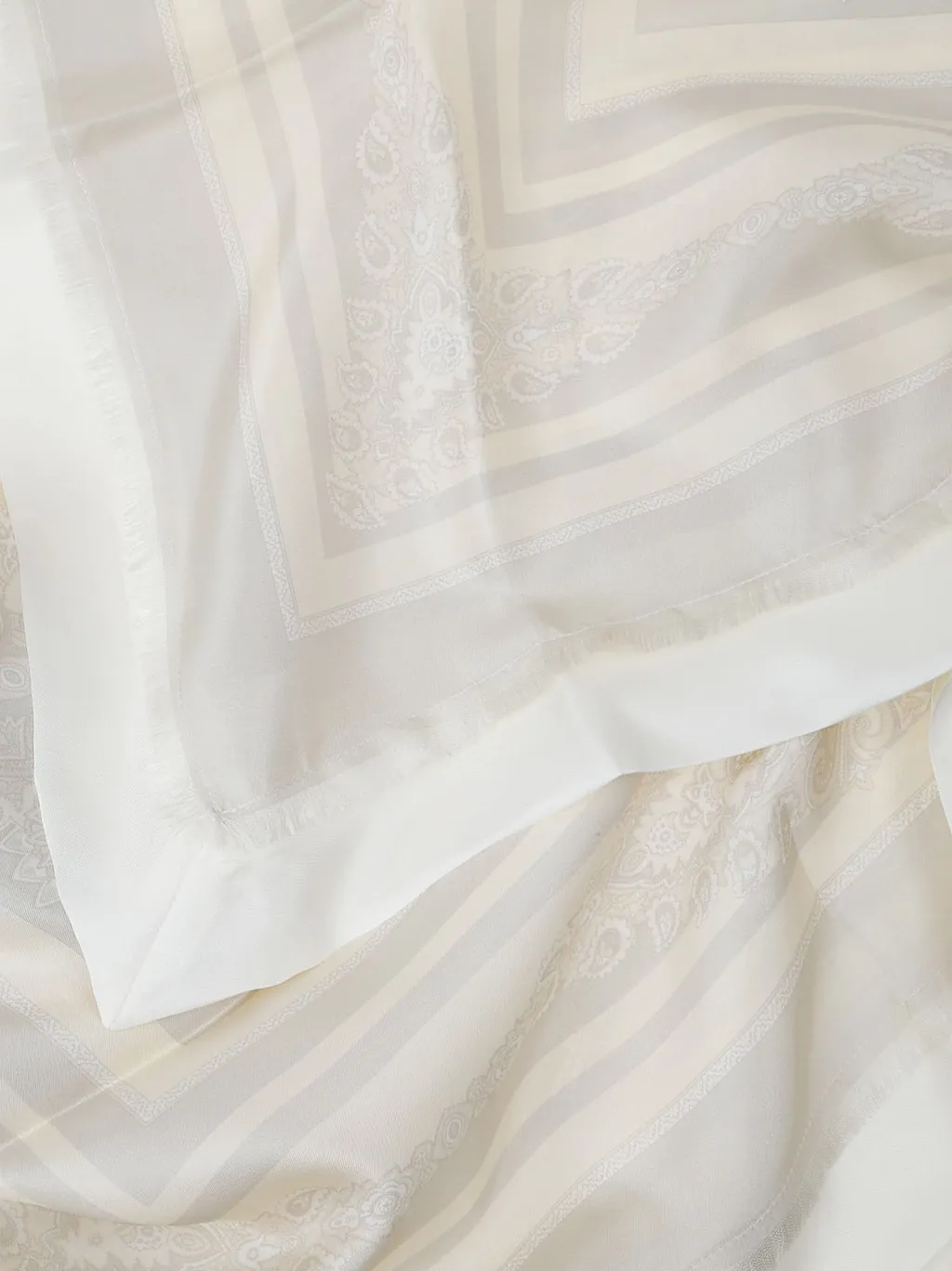 Paisley-Printed Frayed-Edge Scarf