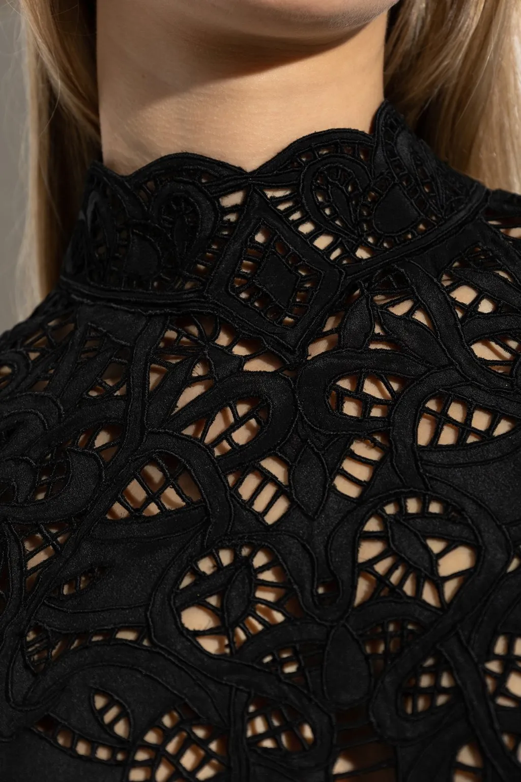 Lace Detailed Long-Sleeve Top