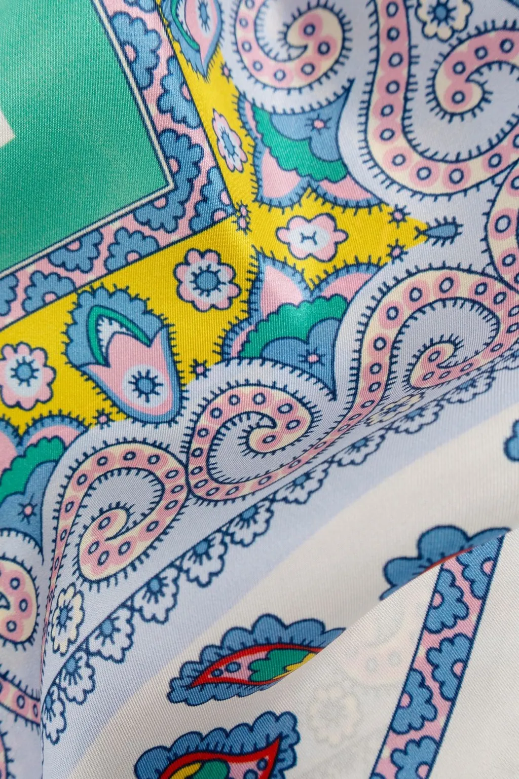 Floral Printed Satin Scarf
