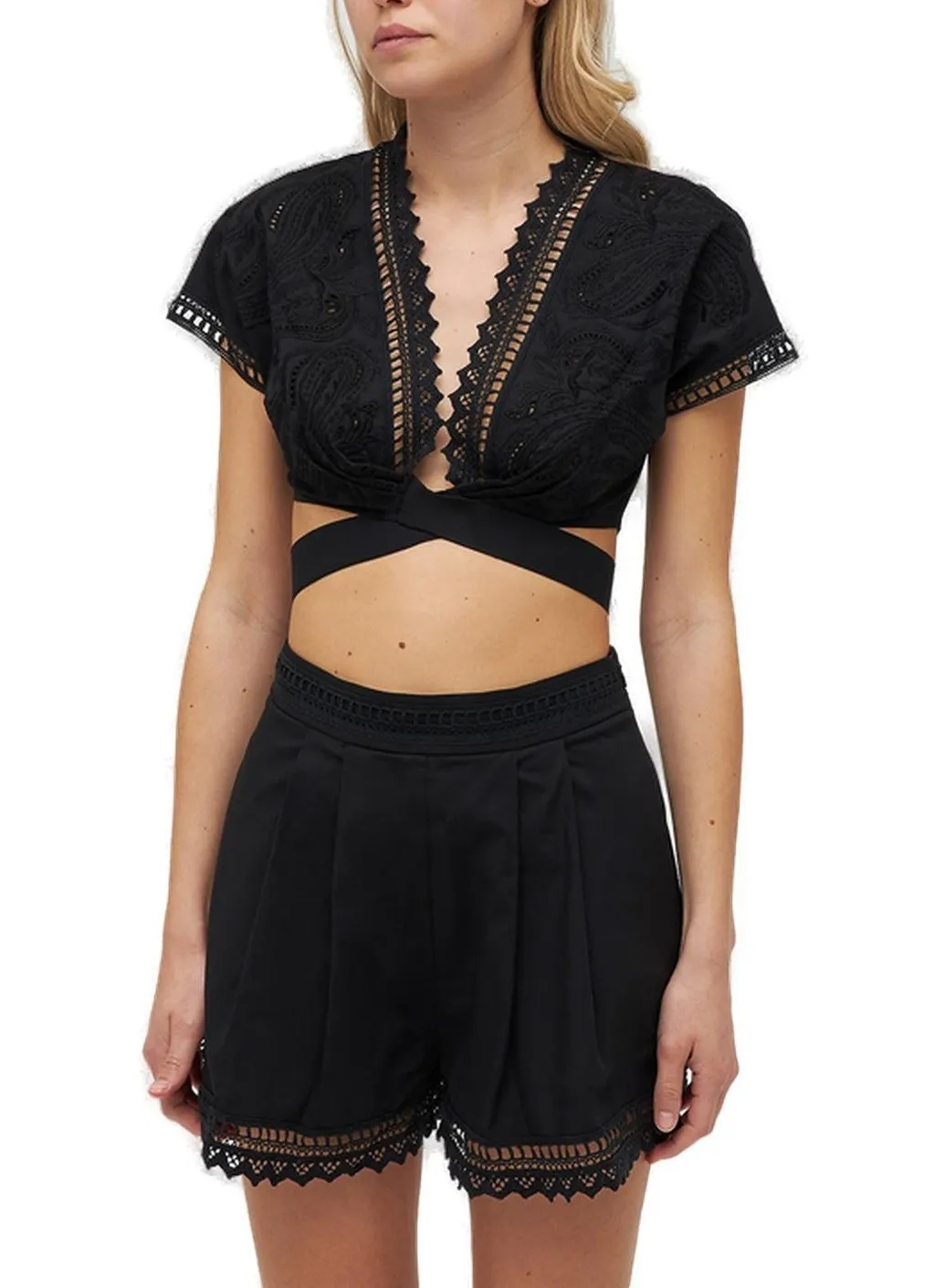 Lace Detailed Cropped Top