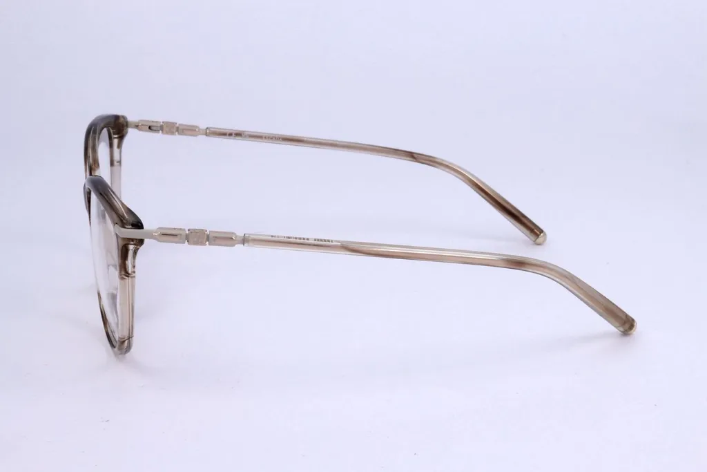 Vese Glasses