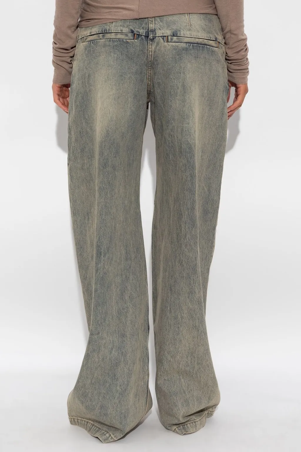 Wide-Leg Jeans