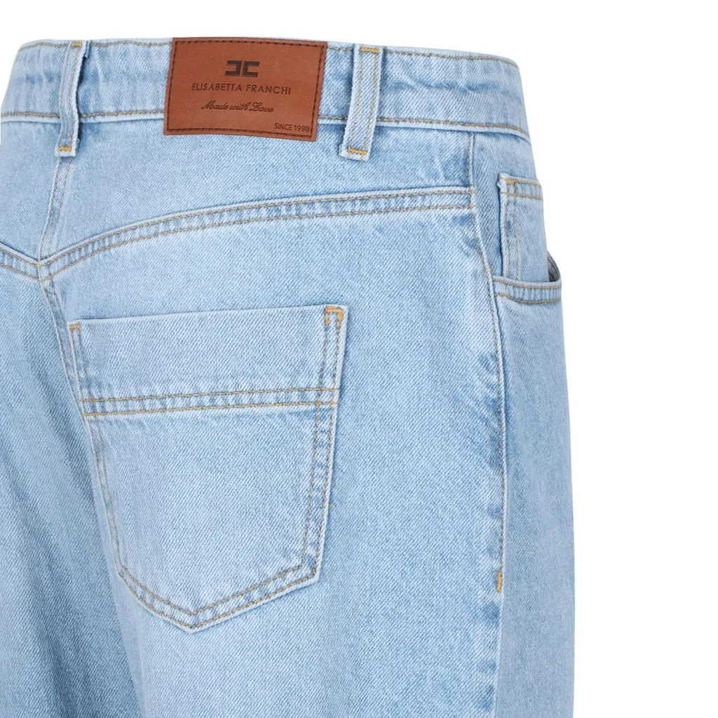 Logo Plaque Boyfriend Jeans
