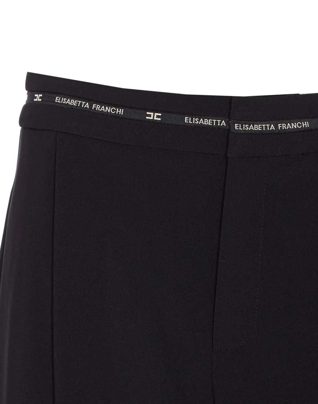 Lightweight CrÊPe Bermuda Shorts