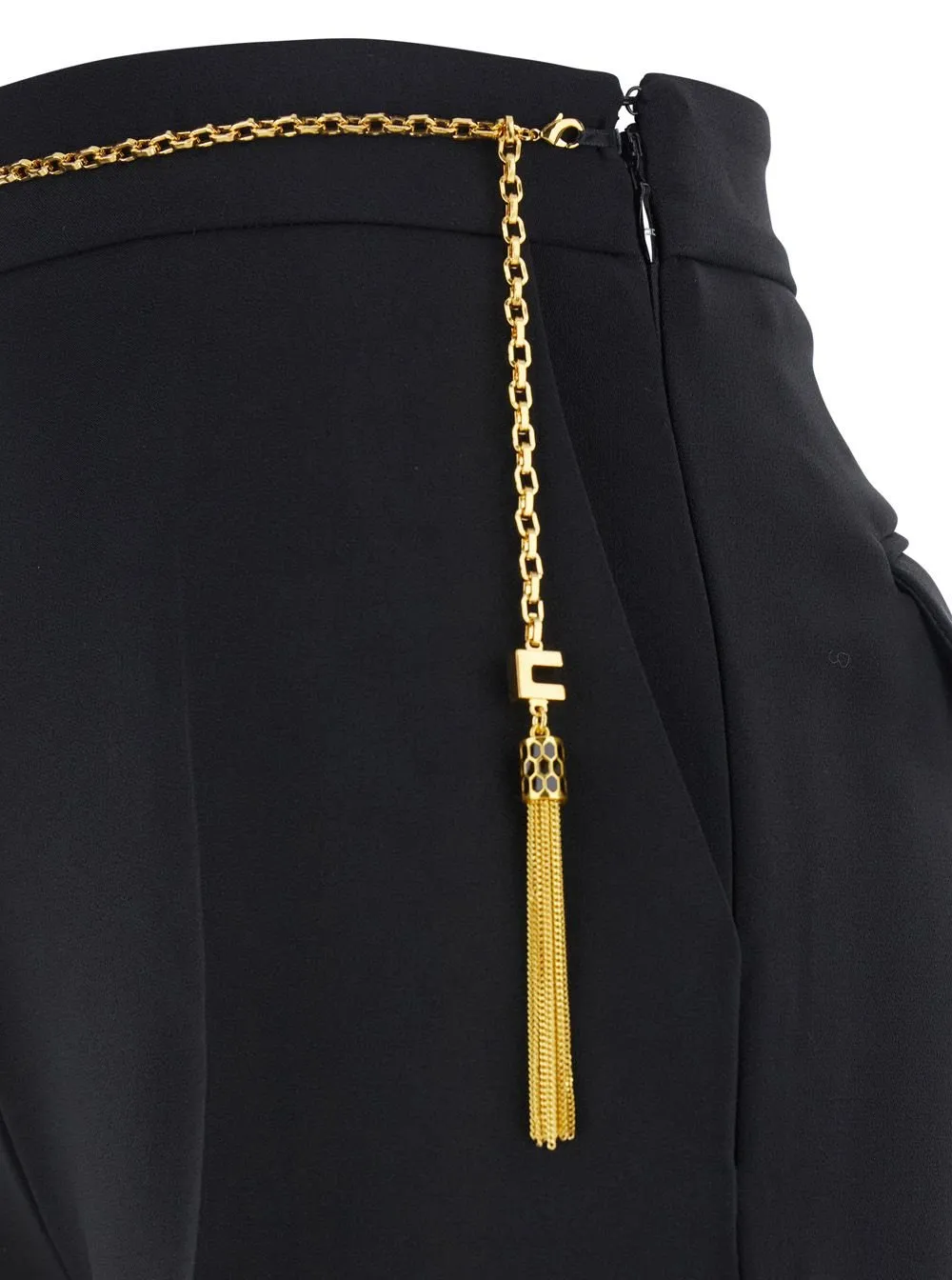 Chain Detailed Slim Fit Shorts