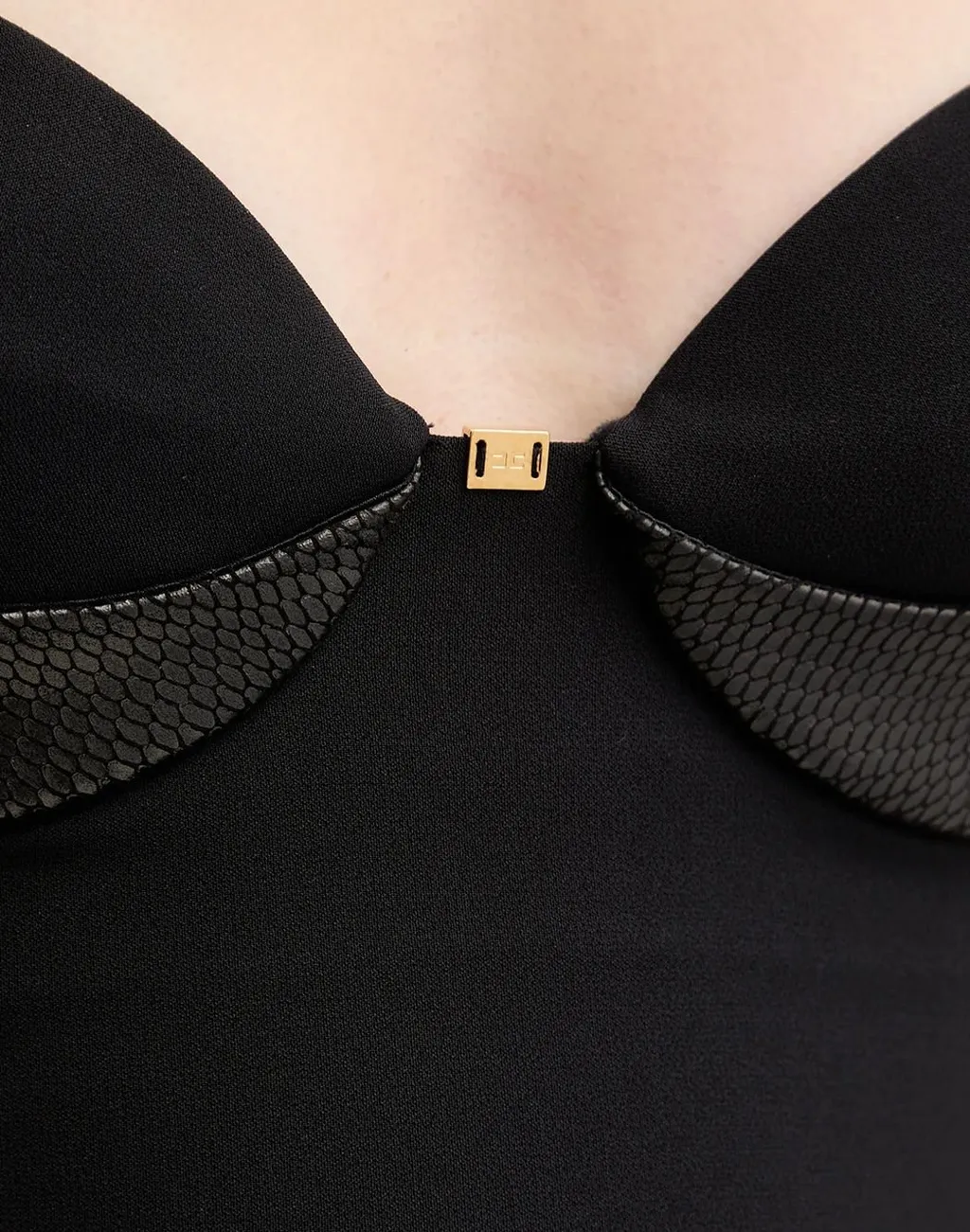 Effect Detail Lightweight Crepe Dress