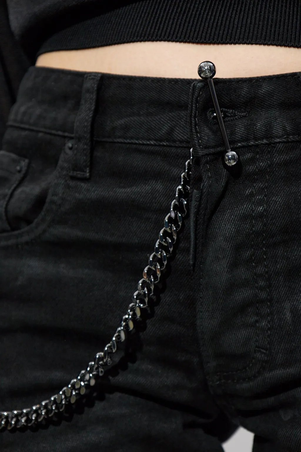 Chain Detailed Slim Fit Jeans
