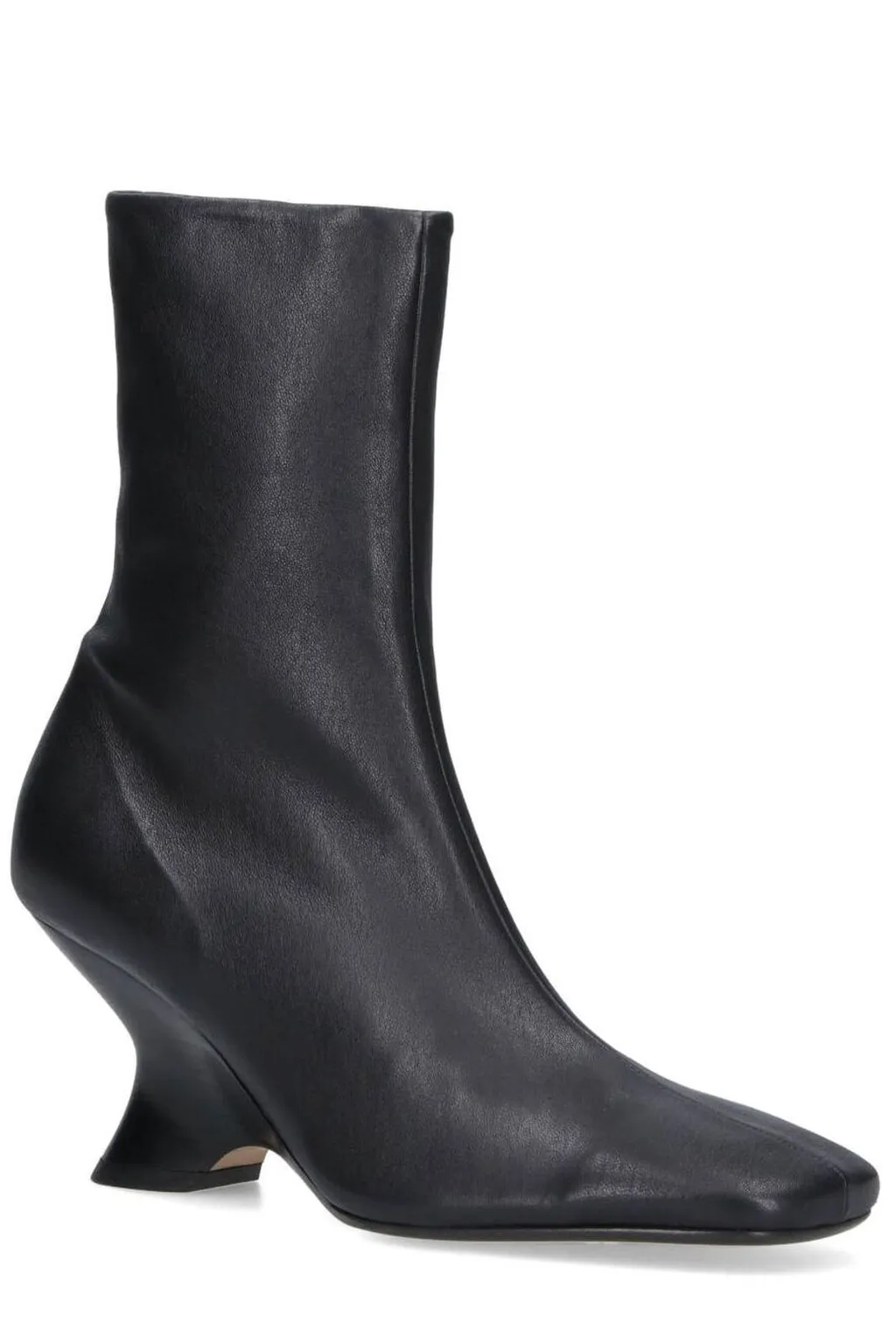 Zip-Up Pointed Toe Boots