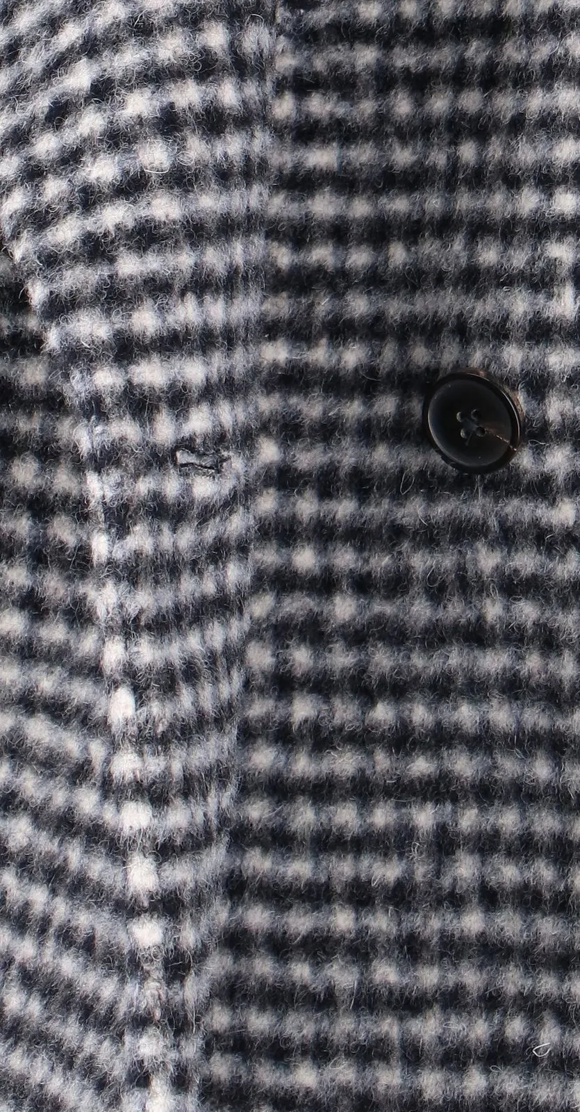 Padded Sleeve Round Coat