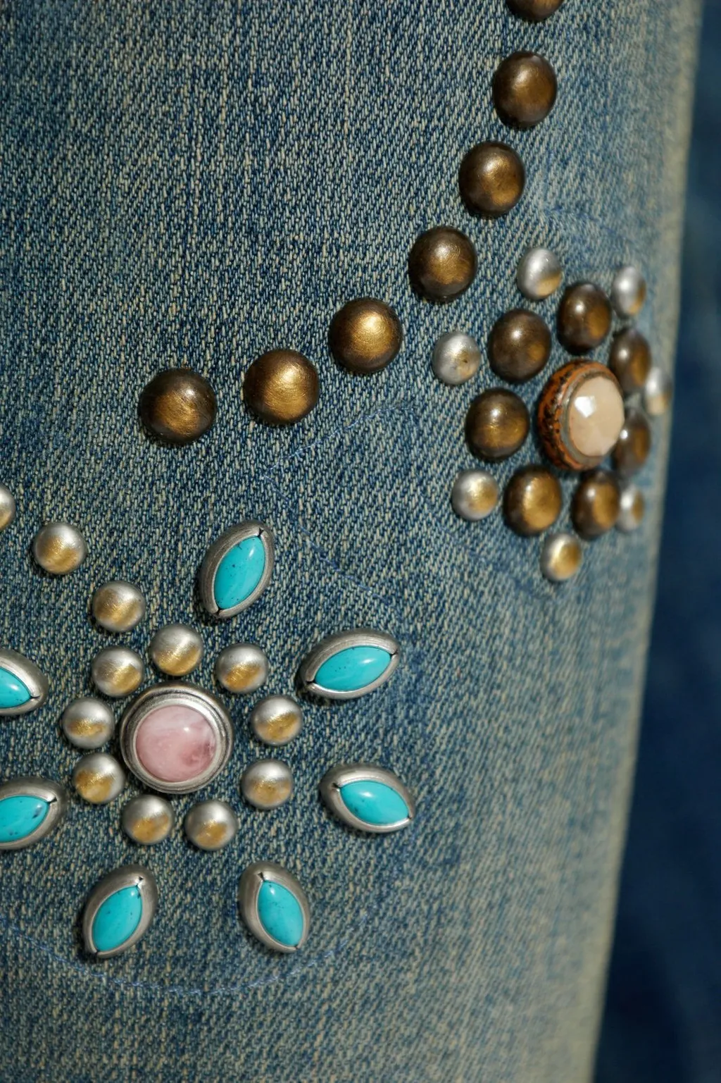 Embellished Flared Jeans