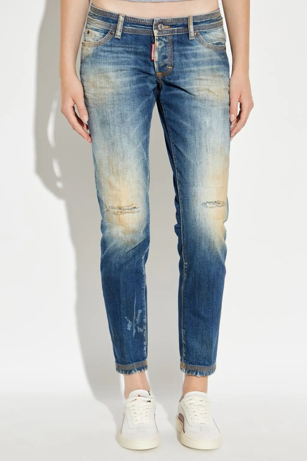 Medium Rodeo Wash Distressed Jennifer Jeans