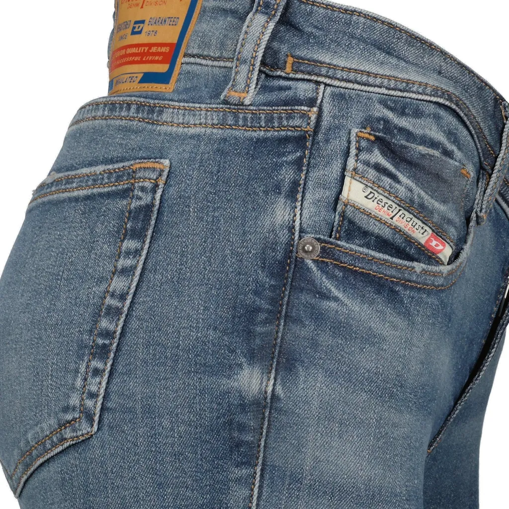 1969 D-Ebbey Flared Jeans