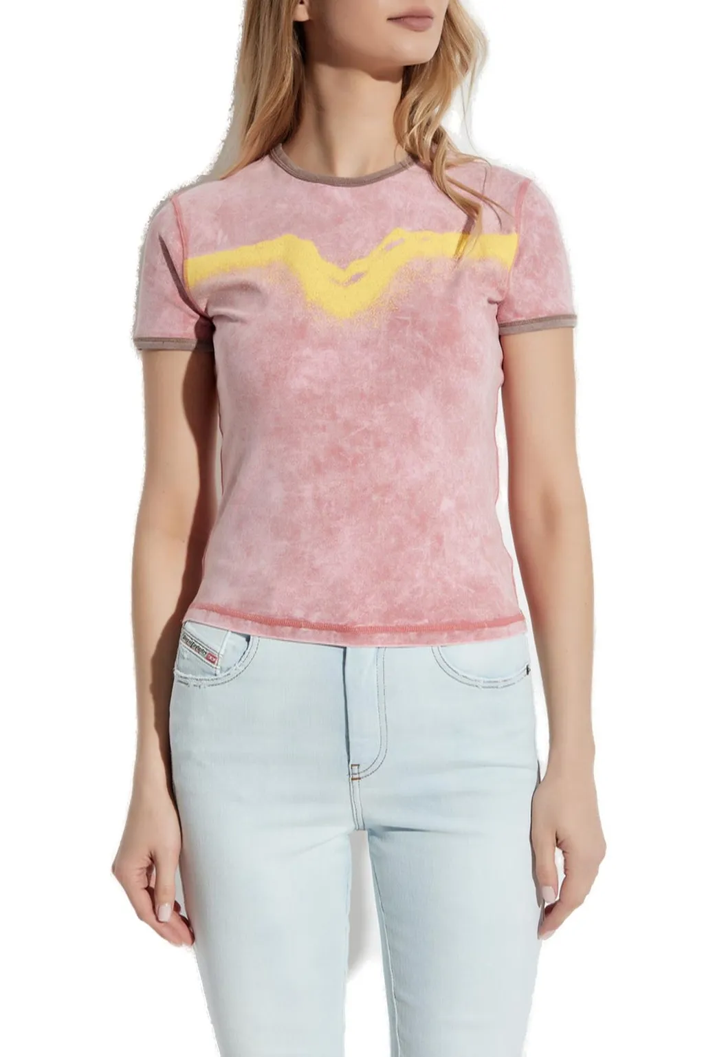 T-Uncutie-Long-Q3 Crewneck T-Shirt