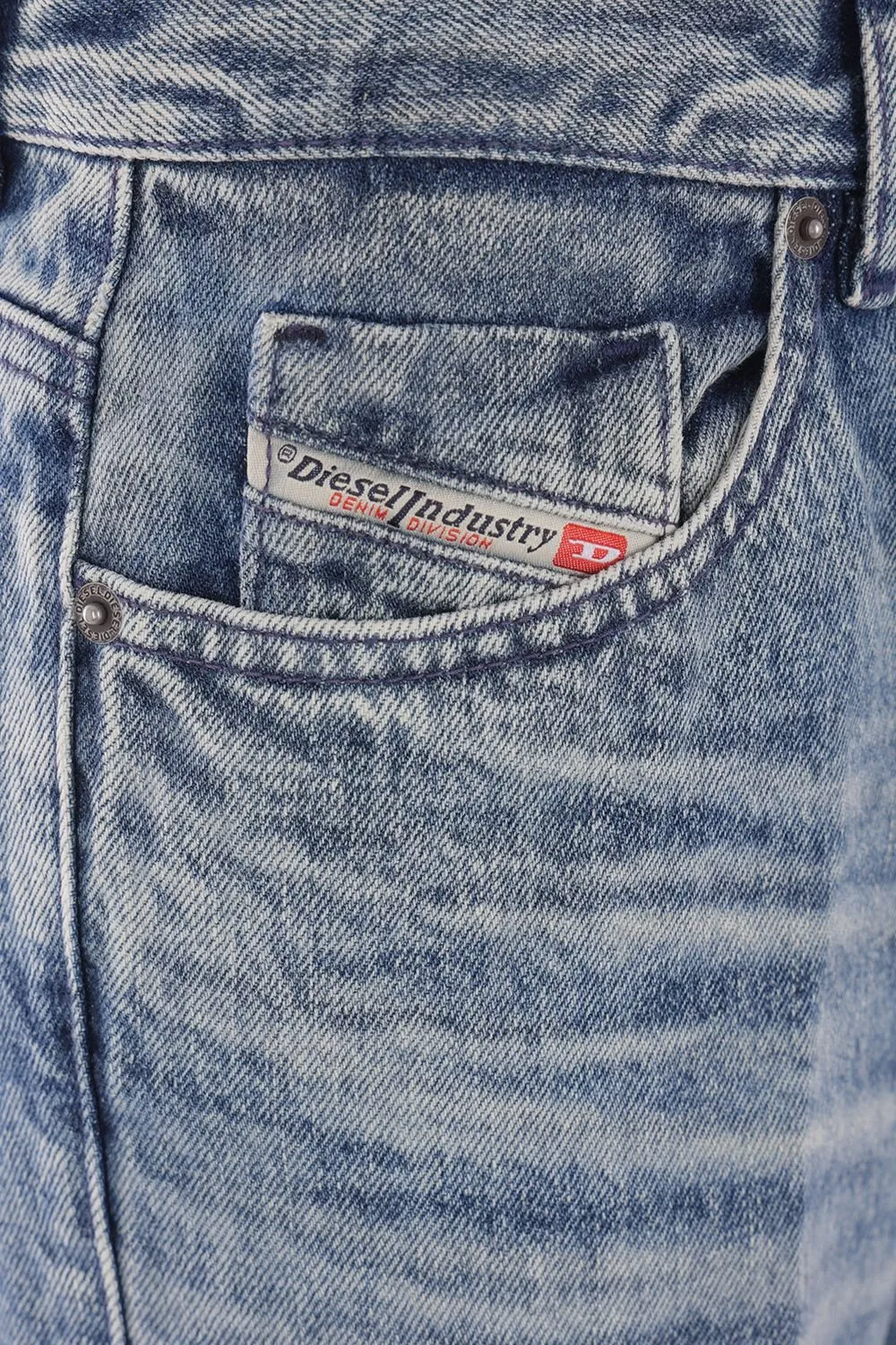 Logo Patch Wide-Leg Jeans