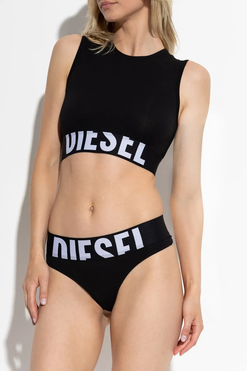 Ada-D-Pop Cropped Tank Top