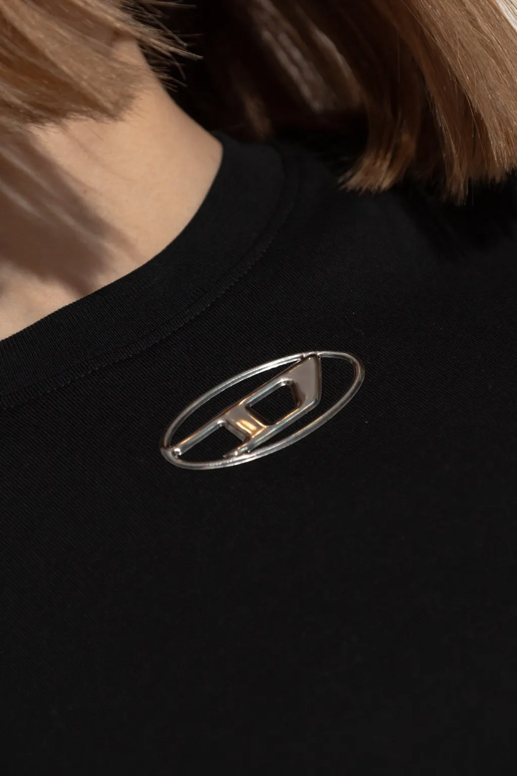 Oval D-Logo Crewneck T-Shirt