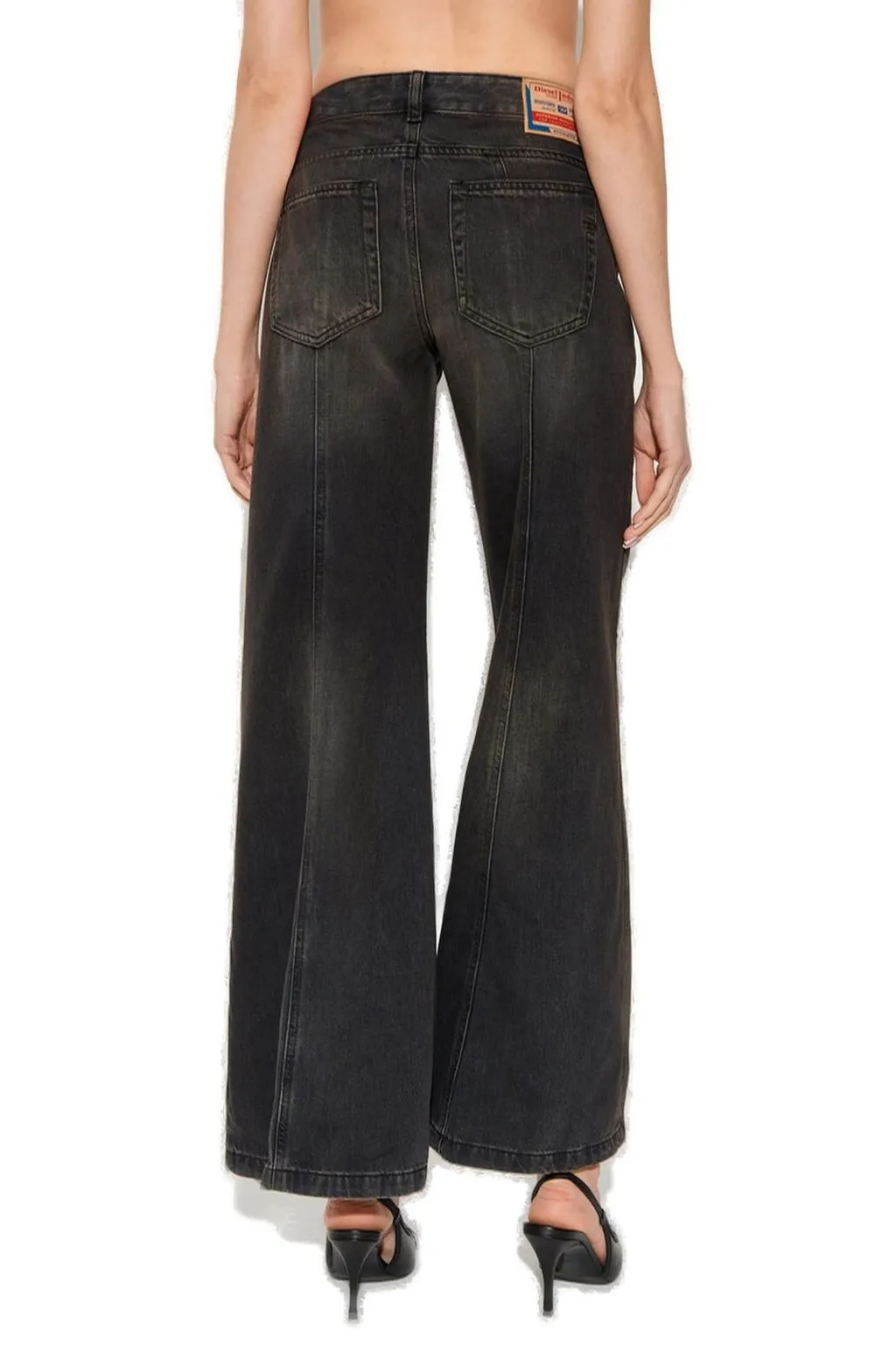D-Akii Wide Leg Jeans