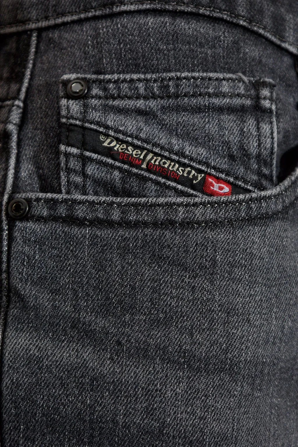 1988-D-Ark Straight Leg Jeans