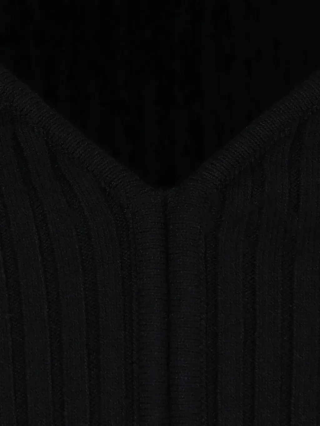Long Sleeved V-Neck Jumper