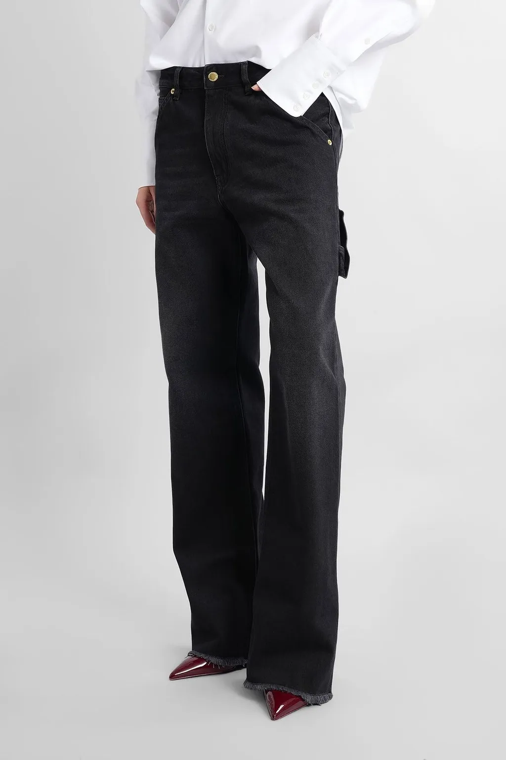 Lara Relaxed Fit Carpenter Jeans