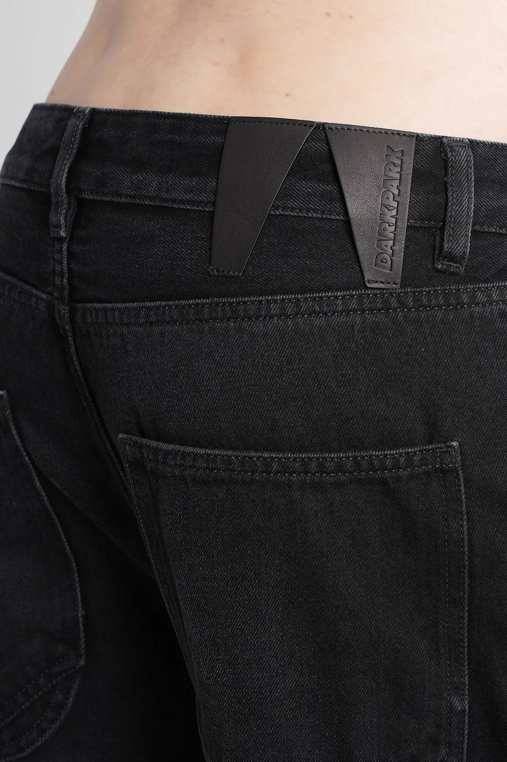 Lara Relaxed Fit Carpenter Jeans