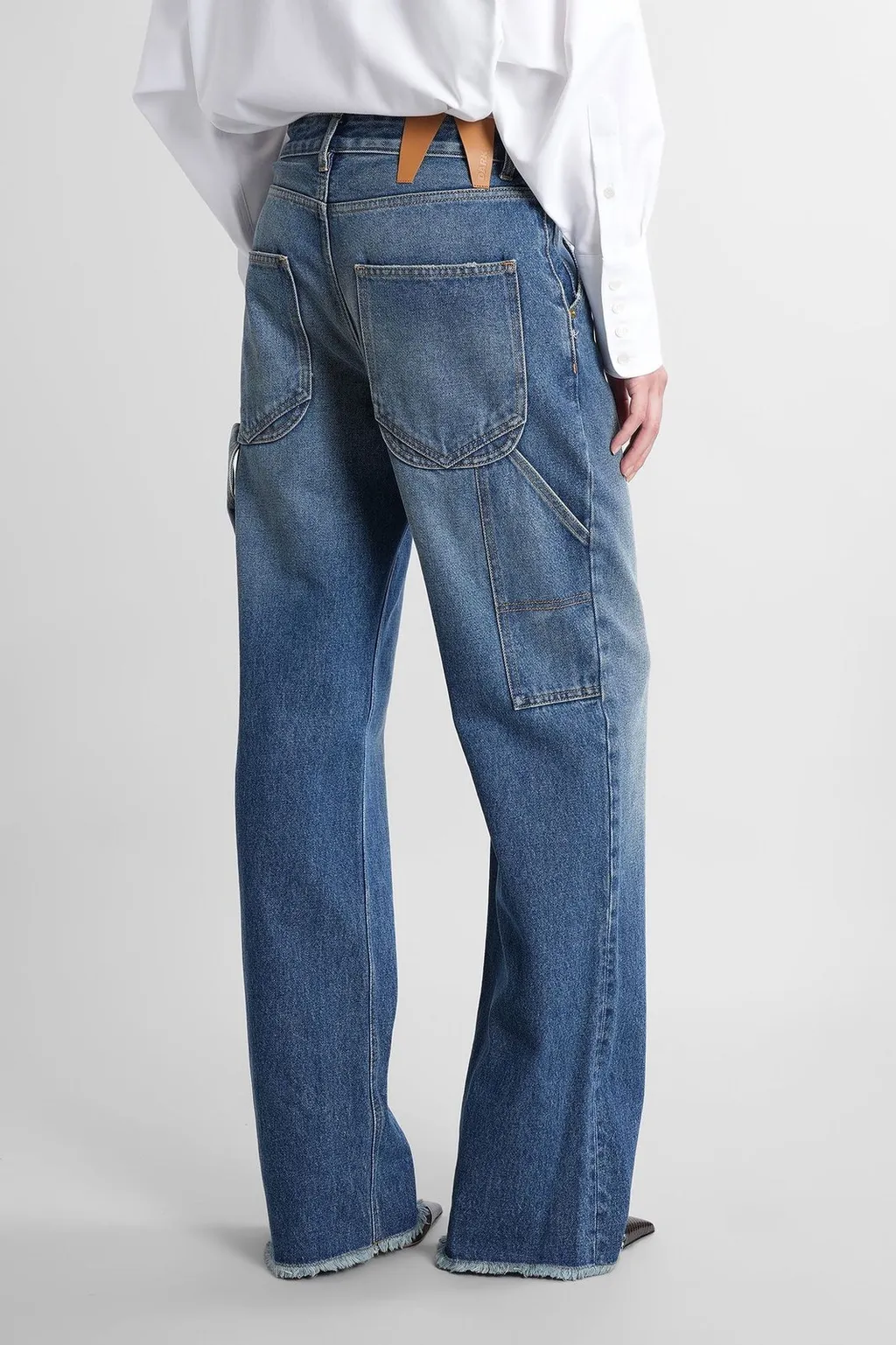 Lara Relaxed Fit Carpenter Jeans