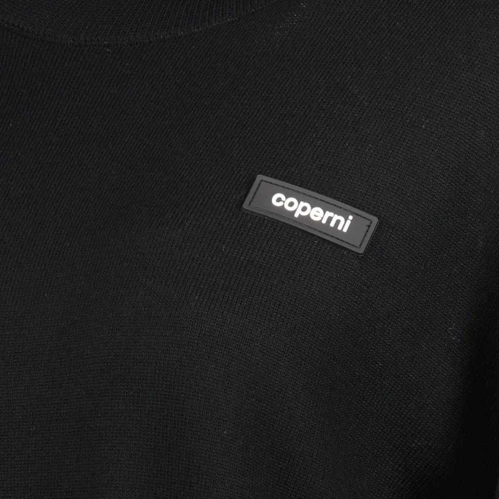 Long-Sleeved Crewneck Sweatshirt